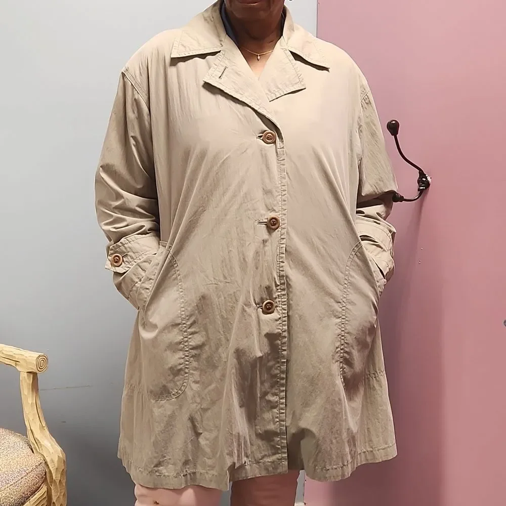 Vintage London Fog Taupe 3/4 Lined Trench Coat - Picture 10 of 12